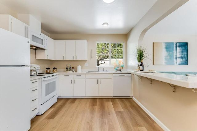 1314 Old Abbey Place, San Jose, CA 95132