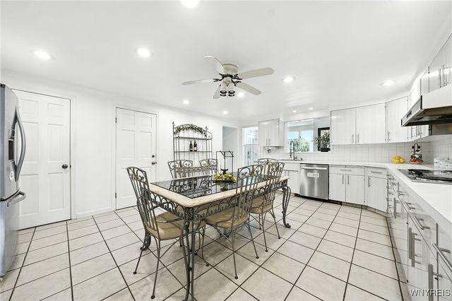 4261 Lake Shore Road, Hamburg, NY 14075