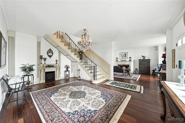 4261 Lake Shore Road, Hamburg, NY 14075