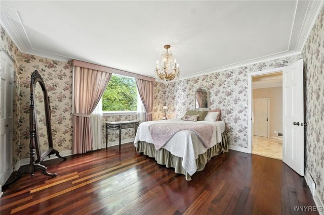 4261 Lake Shore Road, Hamburg, NY 14075