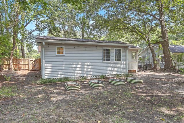 1609 Pineview Road, Charleston, SC 29407