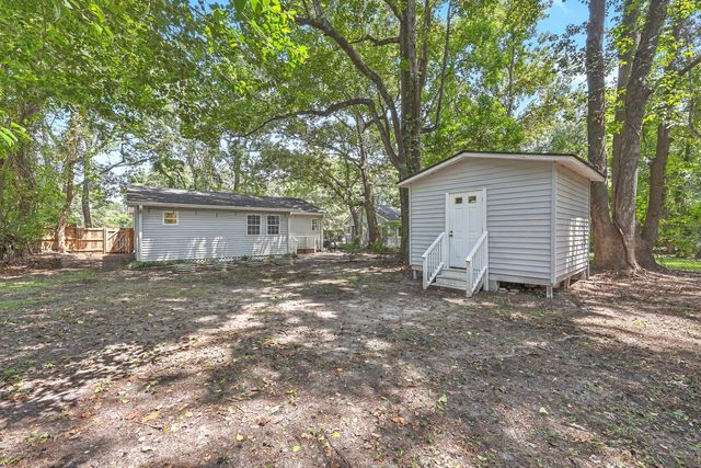 1609 Pineview Road, Charleston, SC 29407