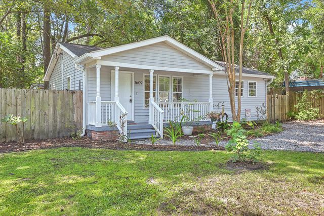 1609 Pineview Road, Charleston, SC 29407