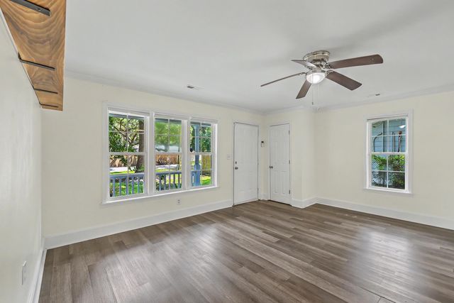 1609 Pineview Road, Charleston, SC 29407