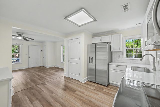 1609 Pineview Road, Charleston, SC 29407