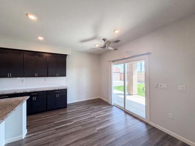 1187 Bordeaux Ct, Olivehurst, CA 95961