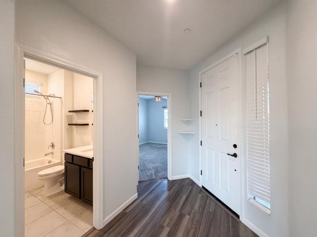 1187 Bordeaux Ct, Olivehurst, CA 95961