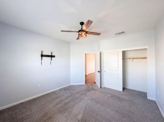 1187 Bordeaux Ct, Olivehurst, CA 95961