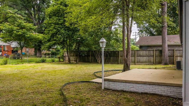 7618 Choctaw Road, Little Rock, AR 72205