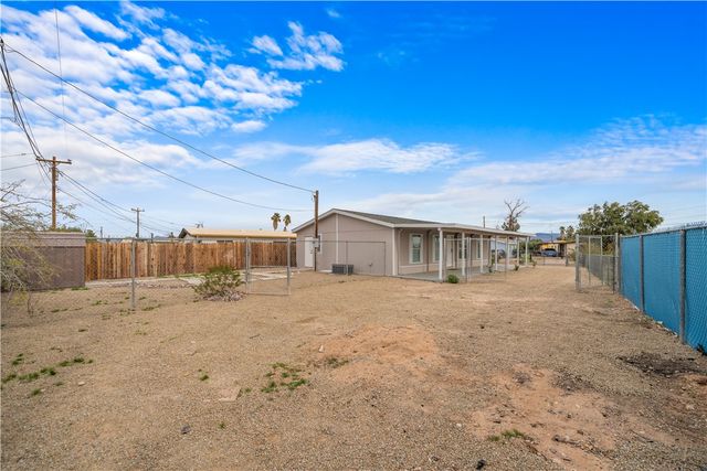 5737 S Loop Lane, Fort Mohave, AZ 86426