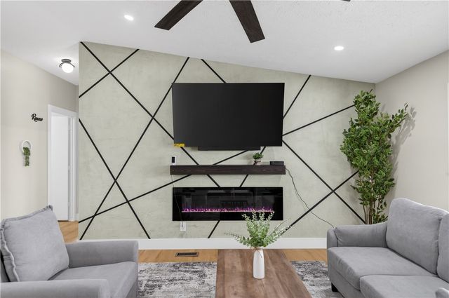 5737 S Loop Lane, Fort Mohave, AZ 86426