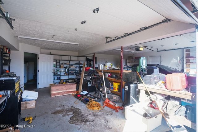 416 Bethlehem Rd, Waco, KY 40385