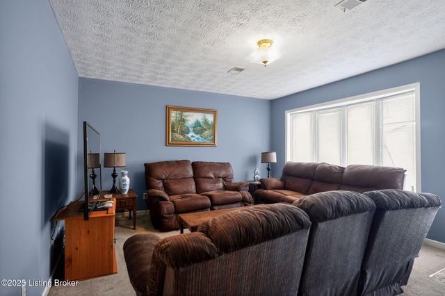 416 Bethlehem Rd, Waco, KY 40385