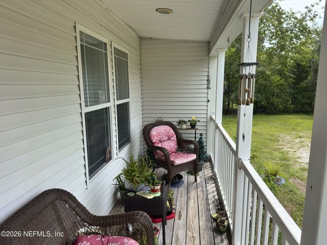 5021 PARETE Road S, Jacksonville, FL 32218