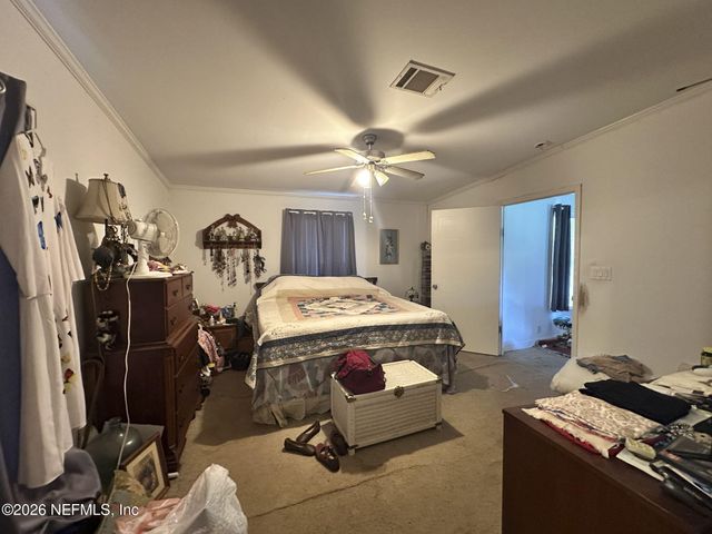 5021 PARETE Road S, Jacksonville, FL 32218