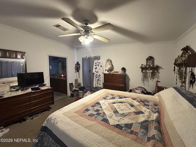 5021 PARETE Road S, Jacksonville, FL 32218