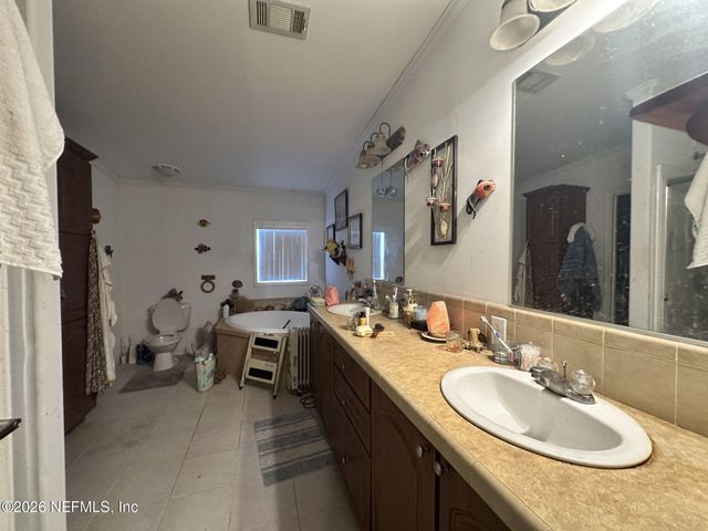 5021 PARETE Road S, Jacksonville, FL 32218