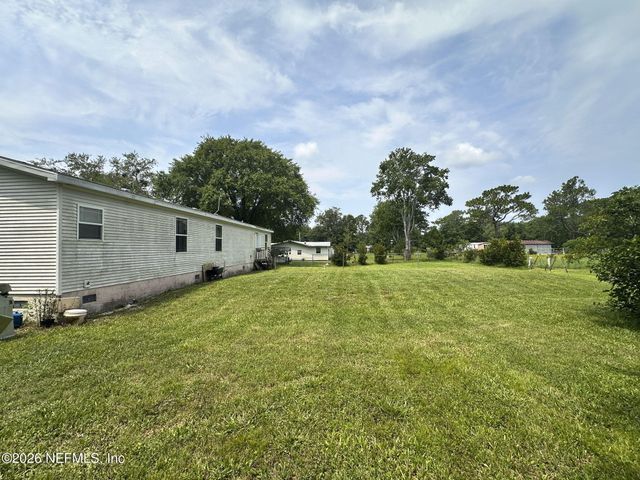 5021 PARETE Road S, Jacksonville, FL 32218