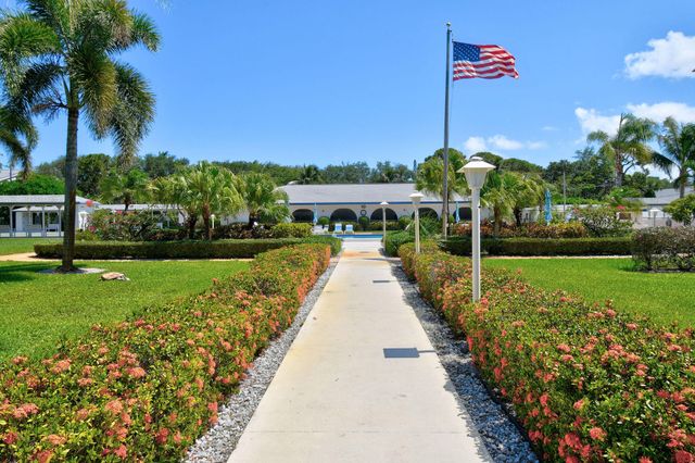 9 Garden Street 204j, Tequesta, FL 33469
