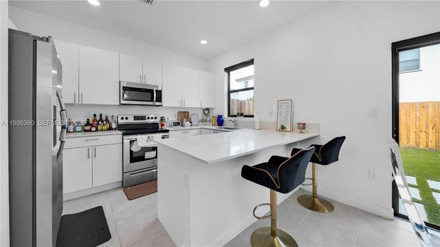 11851 SW 246th Ter 0, Homestead, FL 33032