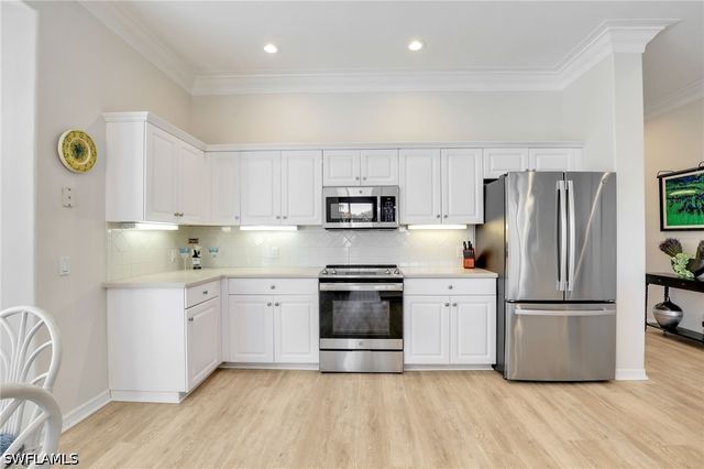 3280 Hamlet DR 4, Naples, FL 34105