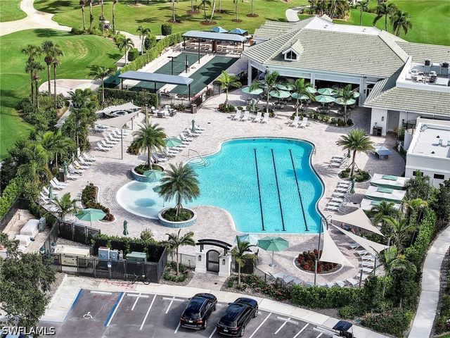 3280 Hamlet DR 4, Naples, FL 34105