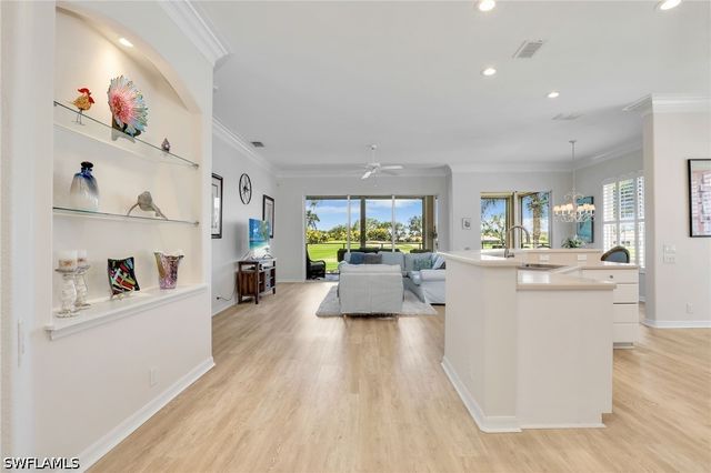 3280 Hamlet DR 4, Naples, FL 34105