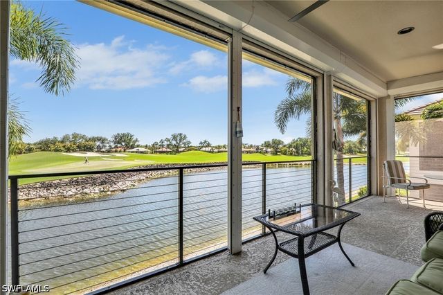 3280 Hamlet DR 4, Naples, FL 34105