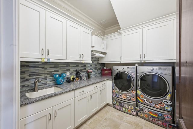 10164 CARTHAY DRIVE, Golden Oak, FL 32836