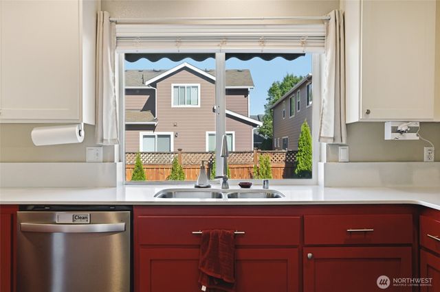 7026 Inlay Street SE, Lacey, WA 98513