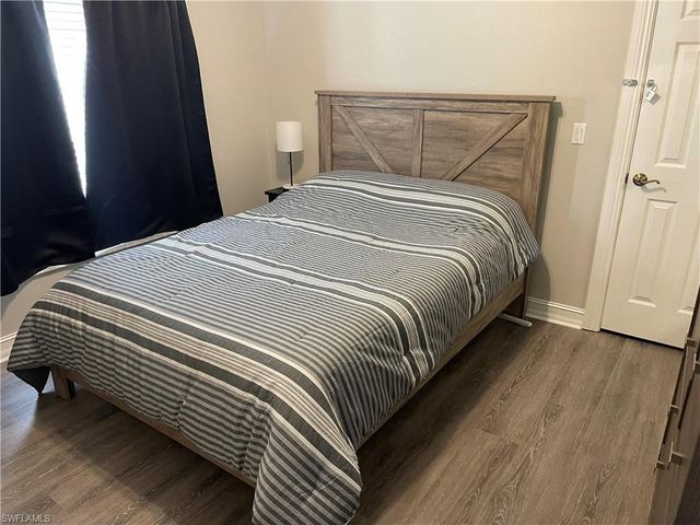 9195 Michael CIR # 1301, Naples, FL 34113