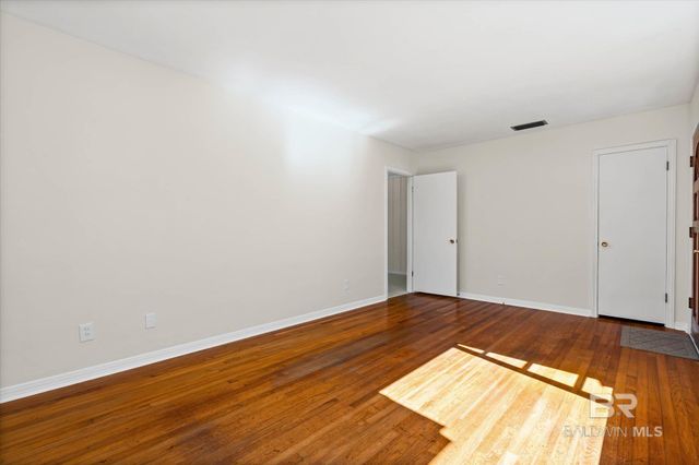 2756 Jennings Drive, Mobile, AL 36606