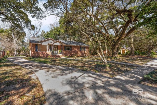 2756 Jennings Drive, Mobile, AL 36606