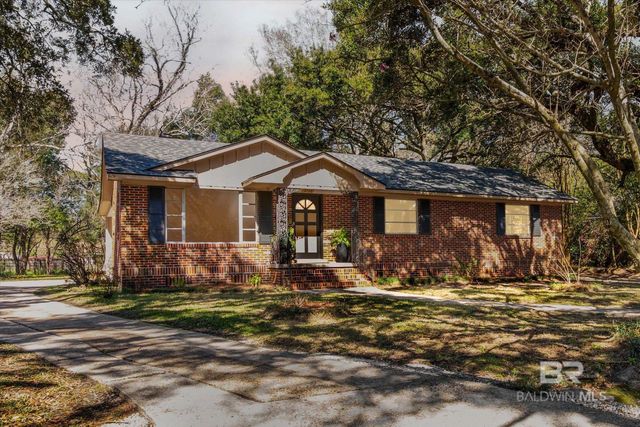 2756 Jennings Drive, Mobile, AL 36606