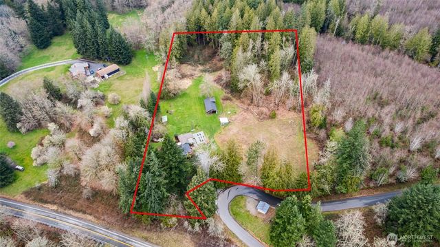 21260 Lake Sixteen Road, Mount Vernon, WA 98274