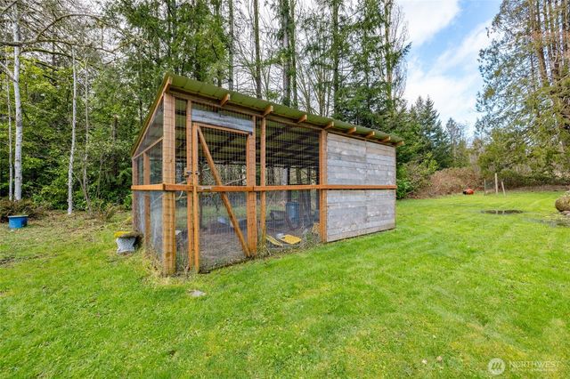 21260 Lake Sixteen Road, Mount Vernon, WA 98274