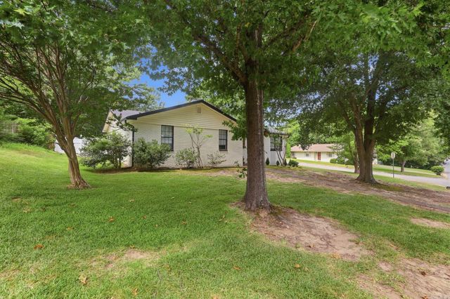 514 Baywood Drive, Little Rock, AR 72211