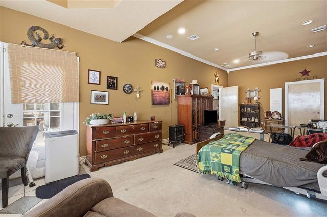 7710 Wyatt Lake Dr, Lawton, OK 73505
