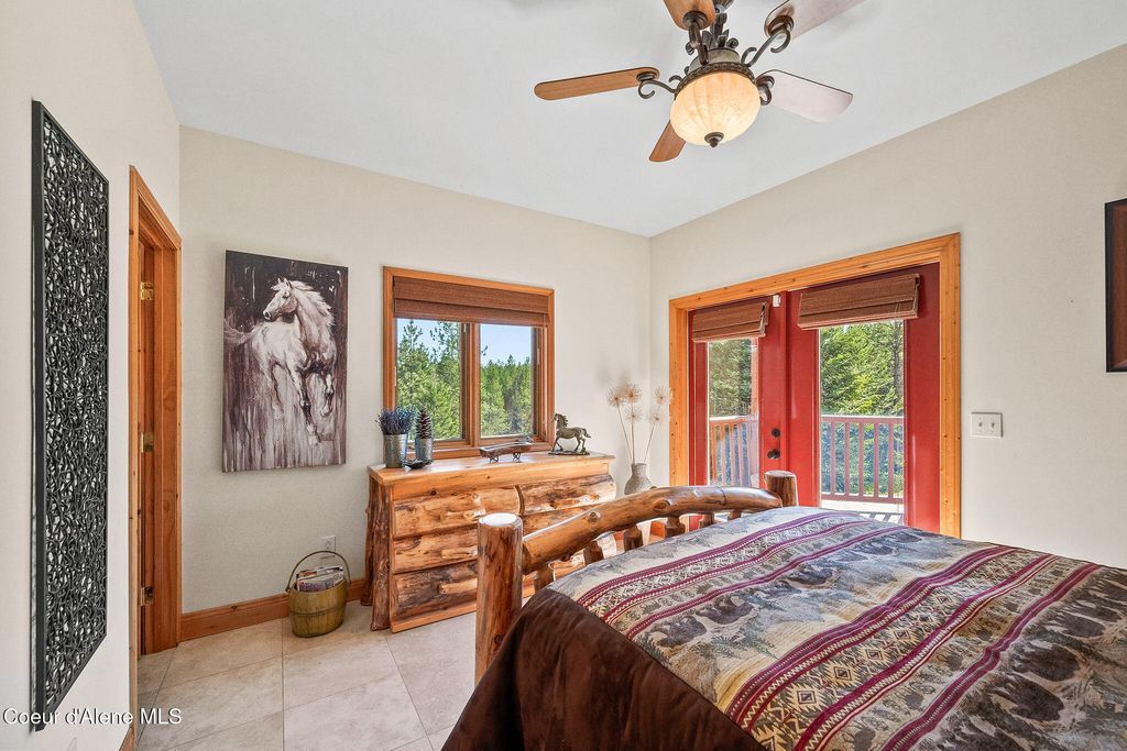 8899 W COEUR D ALENE DR, Spirit Lake, ID 83869 photo 33