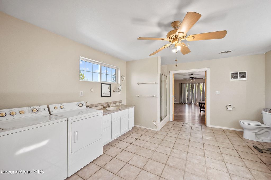 8899 W COEUR D ALENE DR, Spirit Lake, ID 83869 photo 68