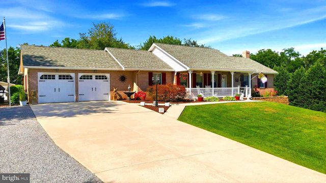 109 MOSBY CT, Martinsburg, WV 25404