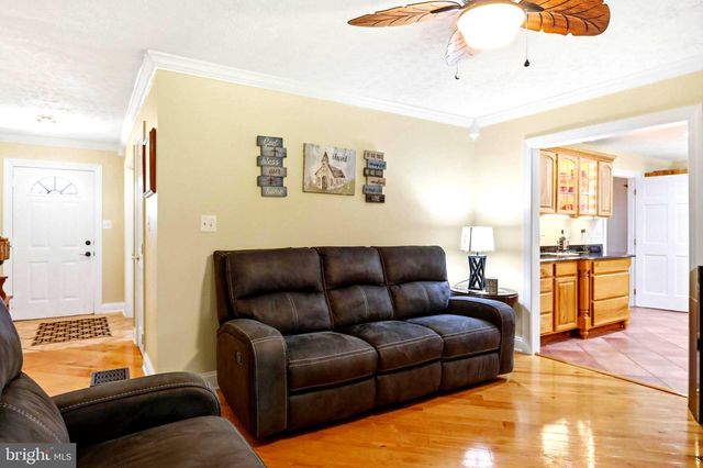 109 MOSBY CT, Martinsburg, WV 25404
