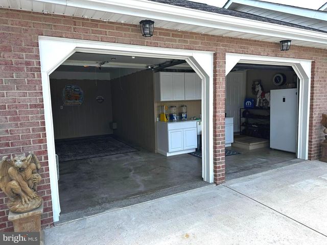 109 MOSBY CT, Martinsburg, WV 25404