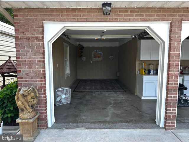 109 MOSBY CT, Martinsburg, WV 25404