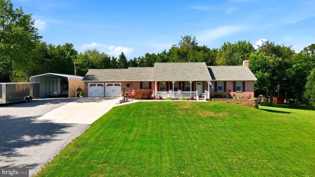 109 MOSBY CT, Martinsburg, WV 25404