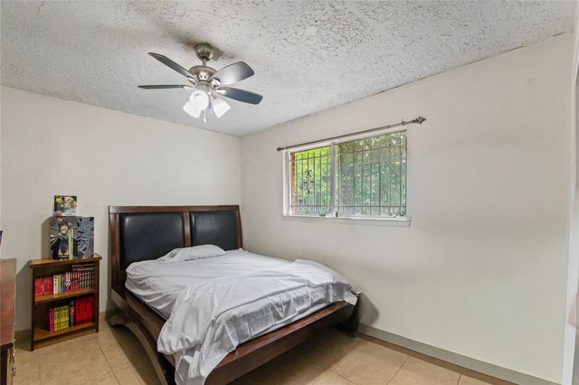 11515 Ensbrook Drive, Houston, TX 77099