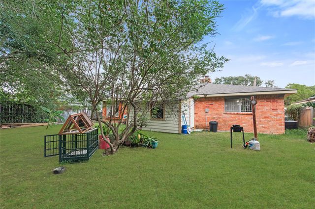 11515 Ensbrook Drive, Houston, TX 77099