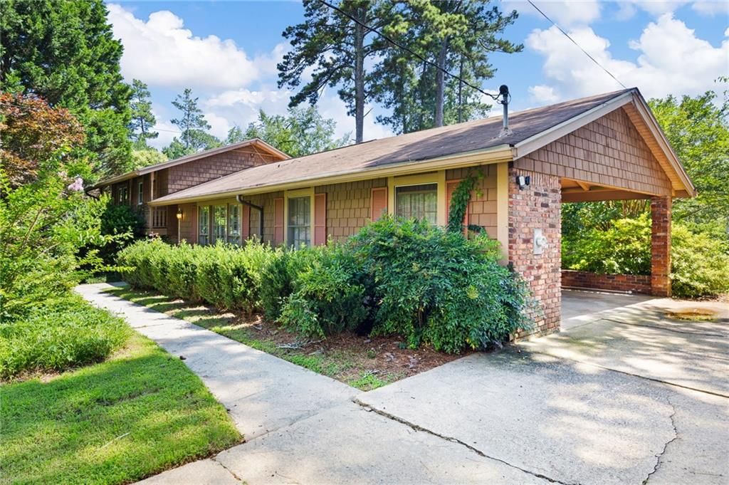 255 Jade Cove Drive, Roswell, GA 30075