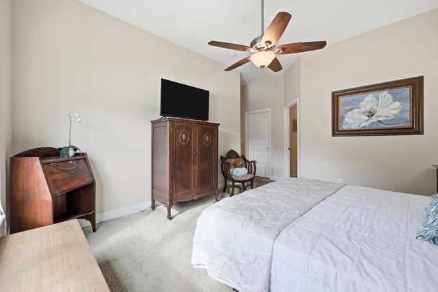 127 Grand Ravine Dr, St Augustine, FL 32086