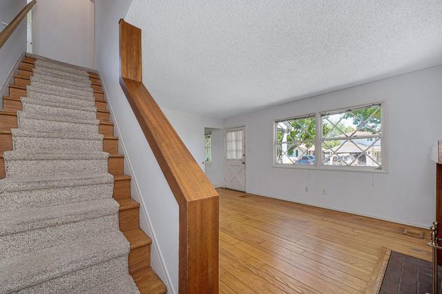1705 Pluto Way, Sacramento, CA 95864